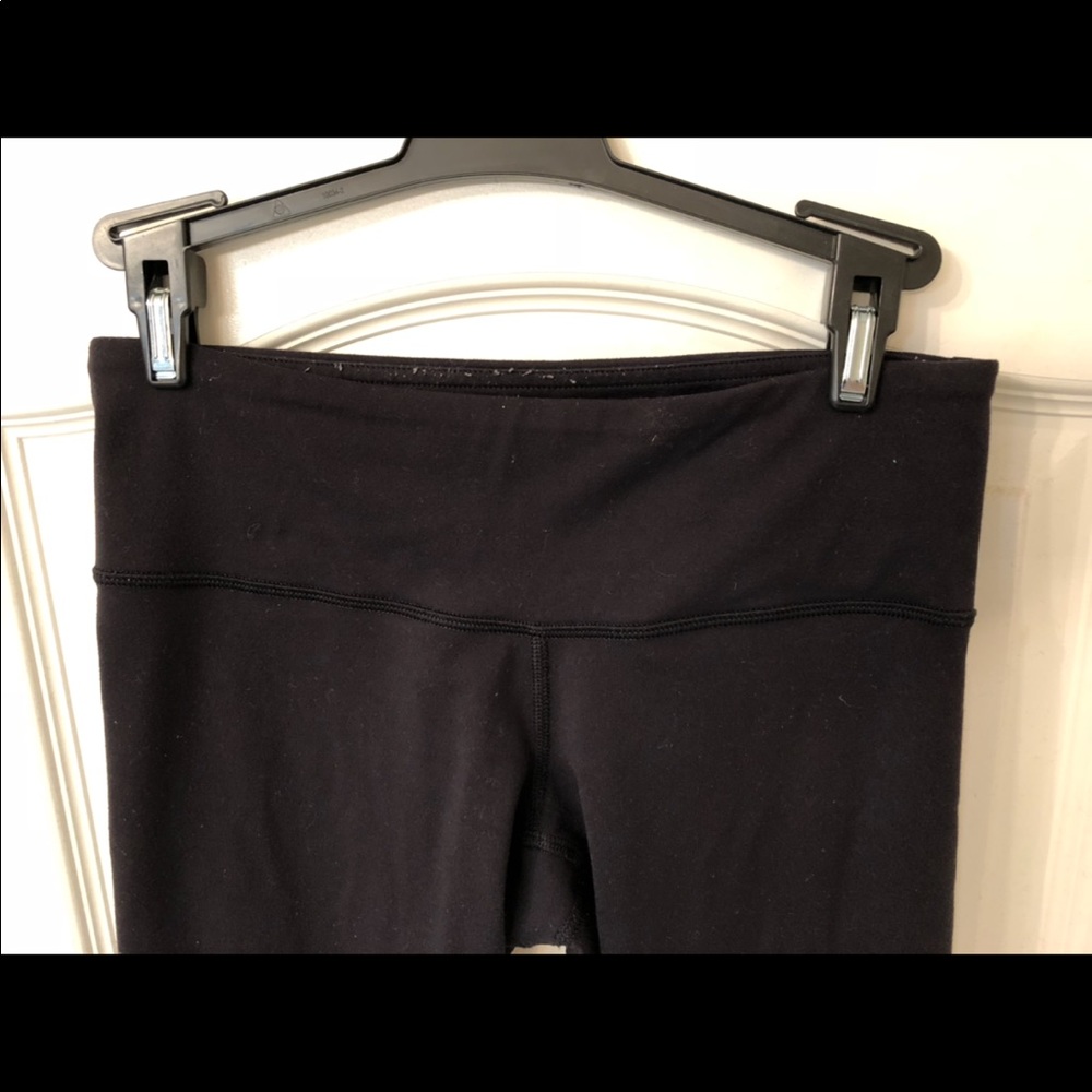 💥SOLD💥Lululemon Wunder Under Pant Size 4 - Picture 3 of 3
